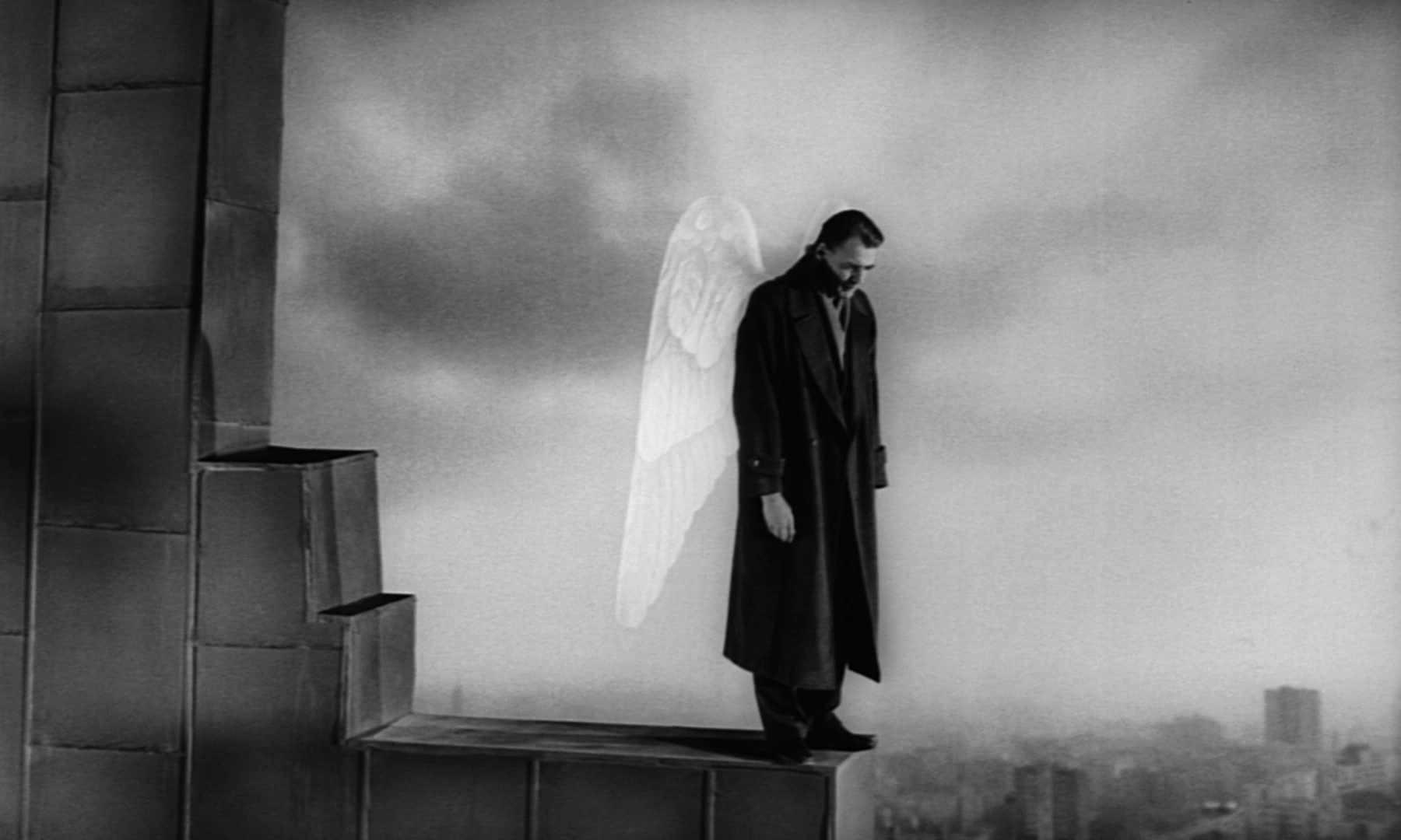 Angels in Berlin : A Musing On “Wings of Desire” (1987)